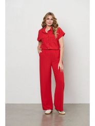 &Co Woman Bluzka "Nuri" w kolorze czerwonym rozmiar: M. Czerwone bluzki &Co Woman, m, bez wzorów, bez kołnierzyka, bez ramiączek. Za 152.95 zł.