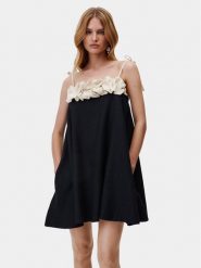 Undress Code Sukienka letnia Bambina 555 Czarny Regular Fit. Czarne sukienki Undress Code, m, bez wzorów, z bawełny, bez kołnierzyka, bez ramiączek. Za 519.99 zł.