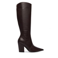 Kozaki Guess. Brązowe kozaki Guess, z aplikacjami, bez obcasa, na słupku, bez zapięcia. Za 1,269.00 zł.