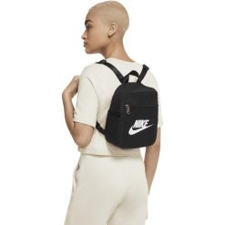 Plecak Nike Sportswear Futura 365 Mini 6L, Dla obu płci. Czarne plecaki Nike, bez wzorów, z poliesteru, bez dodatków. Za 290.00 zł.