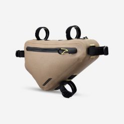 Torba rowerowa do bikepackingu Riverside ADVT 900 S na ramę IPX3 3 l. Brązowe torebki klasyczne ROCKRIDER, bez wzorów, z materiału, sportowe, bez dodatków. Za 219.99 zł.