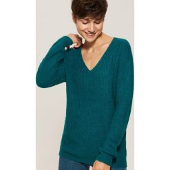 Sweter z dekoltem w serek - Turkusowy. Swetry marki DOMYOS. W wyprzedaży za 39.99 zł.