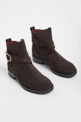 Botki zamszowe SEE BY CHLOÉ. Botki See By Chloé, bez wzorów, z zamszu, bez obcasa, bez zapięcia. W wyprzedaży za 1,234.17 zł.