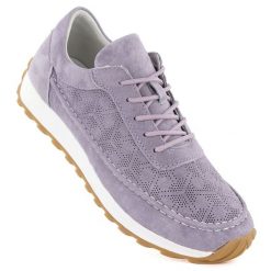 Skórzane półbuty damskie zamszowe purpurowe Sergio Leone SP001. Fioletowe półbuty wsuwane Sergio Leone, w ażurowe wzory, ze skóry, bez obcasa. Za 239.99 zł.