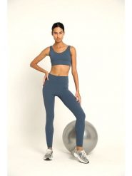 Onamaste Legginsy sportowe "Mantra" w kolorze granatowym rozmiar: S/M. Niebieskie legginsy Onamaste, m, bez wzorów, z podwyższonym stanem, outdoorowe. Za 140.53 zł.