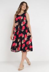 Granatowo-Fuksjowa Sukienka Akisiphise. Niebieskie sukienki Born2be, s, z aplikacjami, z dzianiny, bez kołnierzyka, bez ramiączek, midi, rozkloszowane. Za 69.99 zł.
