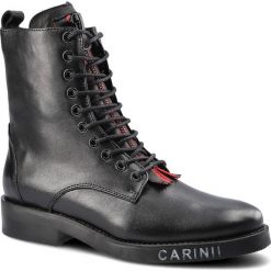 Czarne Botki Damskie Carinii Skórzane Obuwie. Czarne botki Carinii, bez wzorów, z jeansu, biznesowe, bez obcasa, na płaskiej podeszwie, bez zapięcia. Za 439.00 zł.
