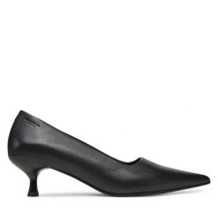 Szpilki Vagabond Shoemakers. Czarne szpilki Vagabond Shoemakers, bez wzorów, bez obcasa, na szpilce, bez zapięcia. Za 489.99 zł.