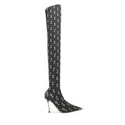 Kozaki Elisabetta Franchi. Czarne kozaki Elisabetta Franchi, bez wzorów, bez obcasa, na szpilce, bez zapięcia. Za 6,869.00 zł.