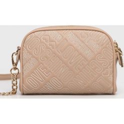 Love Moschino torebka kolor beżowy. Brązowe listonoszki Love Moschino, bez wzorów, na ramię, bez dodatków. Za 799.99 zł.