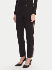 LOLA CASADEMUNT Chinosy LF2514021 Czarny Regular Fit. Czarne chinosy LOLA CASADEMUNT, bez wzorów, z syntetyku. Za 569.99 zł.