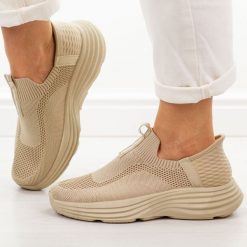 Beżowe sportowe buty damskie Filippo Dtn7866/26. Brązowe buty sportowe lifestyle Filippo, na lato, bez wzorów, z dresówki, casualowe, bez zapięcia. Za 119.00 zł.
