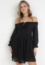 Czarna Sukienka Mini ze Sznurowaniem Ozdobiona Koronką Olymetina. Czarne sukienki Born2be, na imprezę, m, bez wzorów, z koronki, bez kołnierzyka, bez ramiączek, mini. Za 169.99 zł.