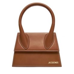 Torebka JACQUEMUS. Brązowe torebki klasyczne JACQUEMUS, bez wzorów, klasyczne, bez dodatków. Za 3,419.00 zł.