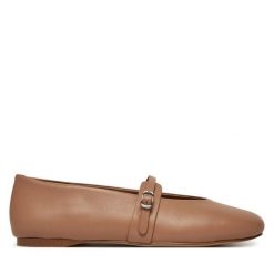 Baleriny Steve Madden. Brązowe baleriny Steve Madden, bez wzorów, bez obcasa, bez zapięcia. Za 309.99 zł.