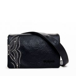 Torebka Desigual. Czarne listonoszki Desigual, bez wzorów, bez dodatków. Za 199.99 zł.