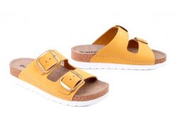 DR. BRINKMANN 700741-06 gelb, klapki damskie. Żółte klapki Dr. Brinkmann, bez wzorów, ze skóry, bez obcasa, bez zapięcia. Za 212.42 zł.