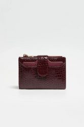 Portfel w zwierzęcy wzór burgundowy. Czerwone portfele MOODO, bez wzorów, z poliesteru. Za 59.99 zł.