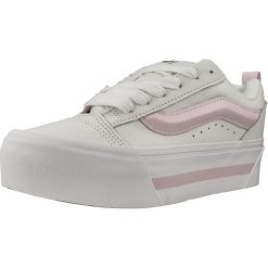 Tenisówki Vans Model Knu Stack Kolor Biały. Białe trampki Vans, bez wzorów, ze skóry, sportowe, bez zapięcia. Za 318.99 zł.