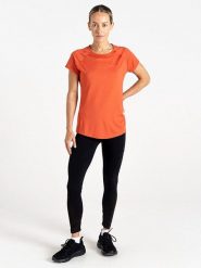 Dare 2b Koszulka sportowa "Corral Tee" w kolorze pomarańczowym rozmiar: 34. Pomarańczowe t-shirty sportowe Dare 2b, bez wzorów, z materiału, bez ramiączek, outdoorowe. Za 48.28 zł.