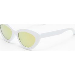Okulary przeciwsłoneczne - Biały. Okulary przeciwsłoneczne marki Cropp. Za 29.99 zł.