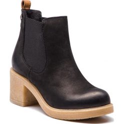 Botki SERGIO BARDI - Barzana FW127369018GM 401. Czarne botki Sergio Bardi, bez wzorów, z nubiku, bez obcasa, na obcasie, bez zapięcia. W wyprzedaży za 229.00 zł.