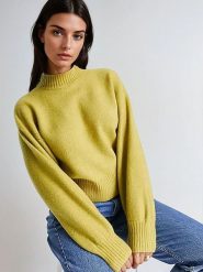 Monki Sweter w kolorze limonkowym rozmiar: XS. Zielone swetry Monki, xs, bez wzorów, bez ramiączek. Za 43.88 zł.