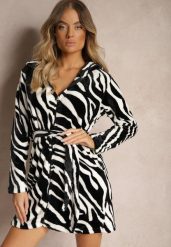 Biały Szlafrok na Suwak z Kapturem w Animal Print Irisseia. Białe szlafroki damskie Renee, xl, bez wzorów, bez ramiączek. W wyprzedaży za 55.99 zł.