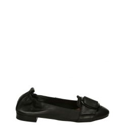 BALERINY Z KLAMRĄ 79217 SAUV NERO. Baleriny Venezia, bez wzorów, ze skóry, bez obcasa, bez zapięcia. Za 239.00 zł.