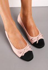 Różowe Balerinki z Ozdobnym Noskiem i Subtelną Kokardką Cosalba. Czerwone baleriny Renee, bez wzorów, eleganckie, bez obcasa, bez zapięcia. W wyprzedaży za 44.99 zł.