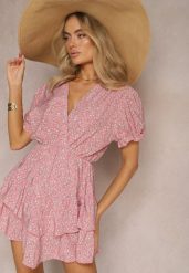 Różowa Krótka Sukienka Letnia z Gumką w Talii i Falbankami Jasimra. Czerwone sukienki Renee, l, bez wzorów, wakacyjne, bez kołnierzyka, bez ramiączek, mini. Za 69.99 zł.