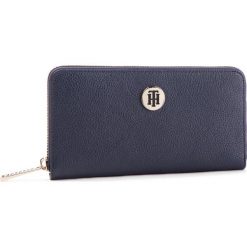 Duży Portfel Damski TOMMY HILFIGER - Th Core Lrg Za Wallet AW0AW06168 413. Niebieskie portfele Tommy Hilfiger, ze skóry ekologicznej. Za 319.00 zł.