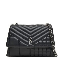 Torebka Steve Madden. Czarne torebki klasyczne Steve Madden, bez wzorów, klasyczne, bez dodatków. Za 479.99 zł.