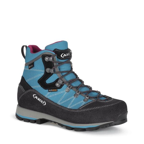 Buty górskie damskie AKU Trekker Lite III Wide GTX. Niebieskie buty trekkingowe Aku, bez wzorów, bez zapięcia, trekkingowe. W wyprzedaży za 799.00 zł.