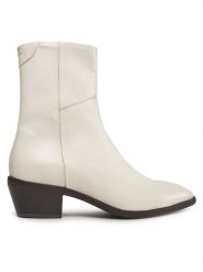 Gant Botki St Broomly Mid Boot 27541375 Biały. Białe botki Gant, bez wzorów, ze skóry, bez obcasa, na słupku, bez zapięcia. Za 799.99 zł.