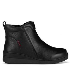 Botki Go Soft. Czarne botki GO SOFT, bez wzorów, bez obcasa, na koturnie, bez zapięcia. Za 199.99 zł.