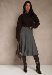 Ciemnoszara Dzianinowa Spódnica Plisowana o Rozkloszowanym Kroju Tuswia. Szare spódnice Renee, na co dzień, l, z aplikacjami, z dzianiny, klasyczne, midi, proste. Za 69.99 zł.