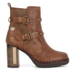 Botki Mustang. Brązowe botki Mustang, bez wzorów, bez obcasa, na słupku, bez zapięcia. Za 279.99 zł.