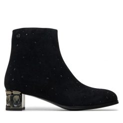 Botki GOE. Czarne botki GOE, bez wzorów, bez obcasa, na słupku, bez zapięcia. Za 569.99 zł.