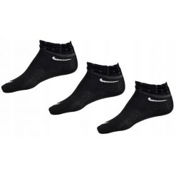 Skarpety stopki Nike 3 pary czarne. Czarne skarpetki Nike, bez wzorów. Za 62.00 zł.
