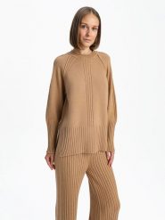 BGN Sweter w kolorze karmelowym rozmiar: 38. Brązowe swetry BGN, bez wzorów, bez ramiączek. Za 116.45 zł.