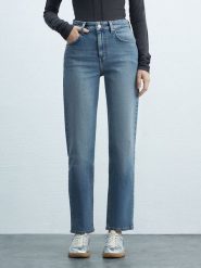 LTB Dżinsy "Wanda" - Straight fit - w kolorze niebieskim rozmiar: W30/L. Niebieskie jeansy LTB, l, z aplikacjami, klasyczne, z podwyższonym stanem. Za 173.99 zł.