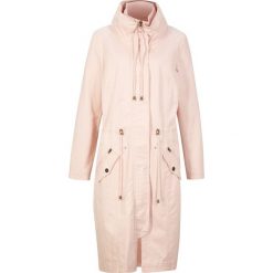 Parka bawełniana ze stójką i zaznaczoną talią. Brązowe płaszcze bonprix, bez wzorów, z bawełny, bez kaptura. Za 249.99 zł.