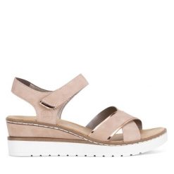 Sandały Rieker. Czerwone sandały Rieker, bez wzorów, bez obcasa, na koturnie, bez zapięcia. Za 289.99 zł.