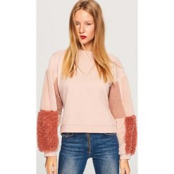 Bluza z ozdobnymi rękawami - Różowy. Bluzy marki Reserved. W wyprzedaży za 59.99 zł.
