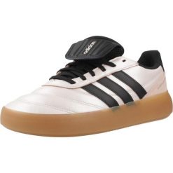 Buty ADIDAS BARREDA MUNDIAL Rose. Czerwone trekkingi adidas, bez wzorów, ze skóry, bez zapięcia. Za 428.50 zł.