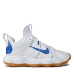 Buty halowe Nike. Białe buty sportowe lifestyle Nike, bez wzorów, bez zapięcia. Za 519.99 zł.