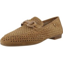 Buty CARMELA 163137C Brązowy. Brązowe buty trekkingowe Carmela, ze skóry, bez zapięcia. Za 379.20 zł.