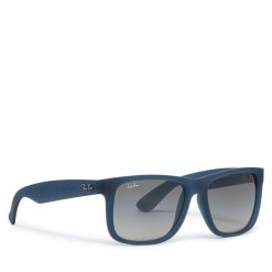 Okulary przeciwsłoneczne Ray-Ban. Czarne okulary przeciwsłoneczne Ray-Ban, bez wzorów. Za 519.99 zł.