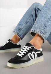 Czarne Sneakersy Kultowe Tenisówki Zdobione Abstrakcyjną Aplikacją Fendiva. Czarne trampki Renee, z aplikacjami, z jeansu, eleganckie, bez zapięcia. W wyprzedaży za 67.99 zł.